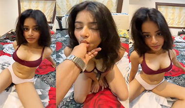 Desi Indian Girl Enjoying – Nude Fuck Mms